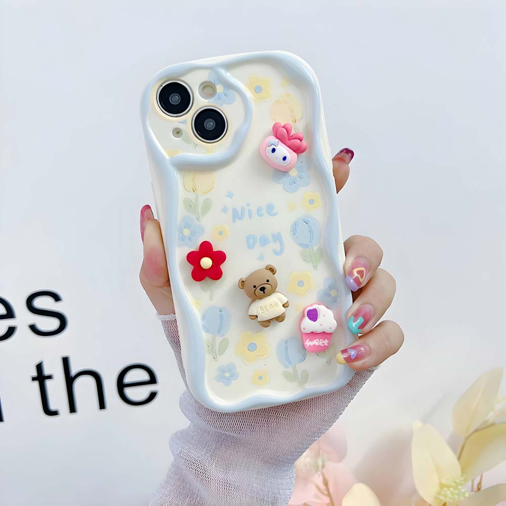 3D Cute Pet Flower and Toy Soft Cover With Random Heart Shape Bracelet