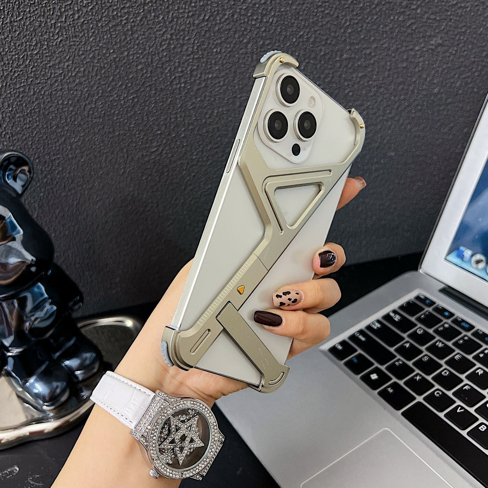 Geometric Metal Phone Case with Bracket Stand - iPhone 15