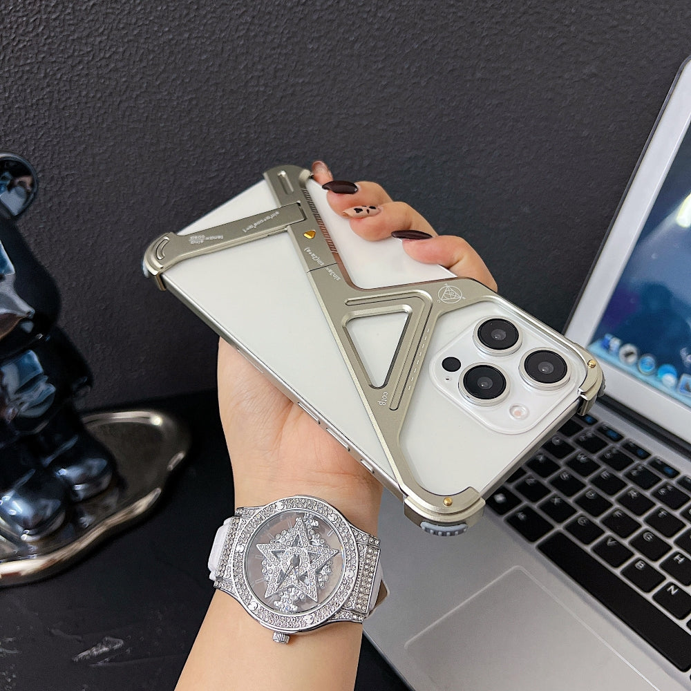 Geometric Metal Phone Case with Bracket Stand - iPhone 15