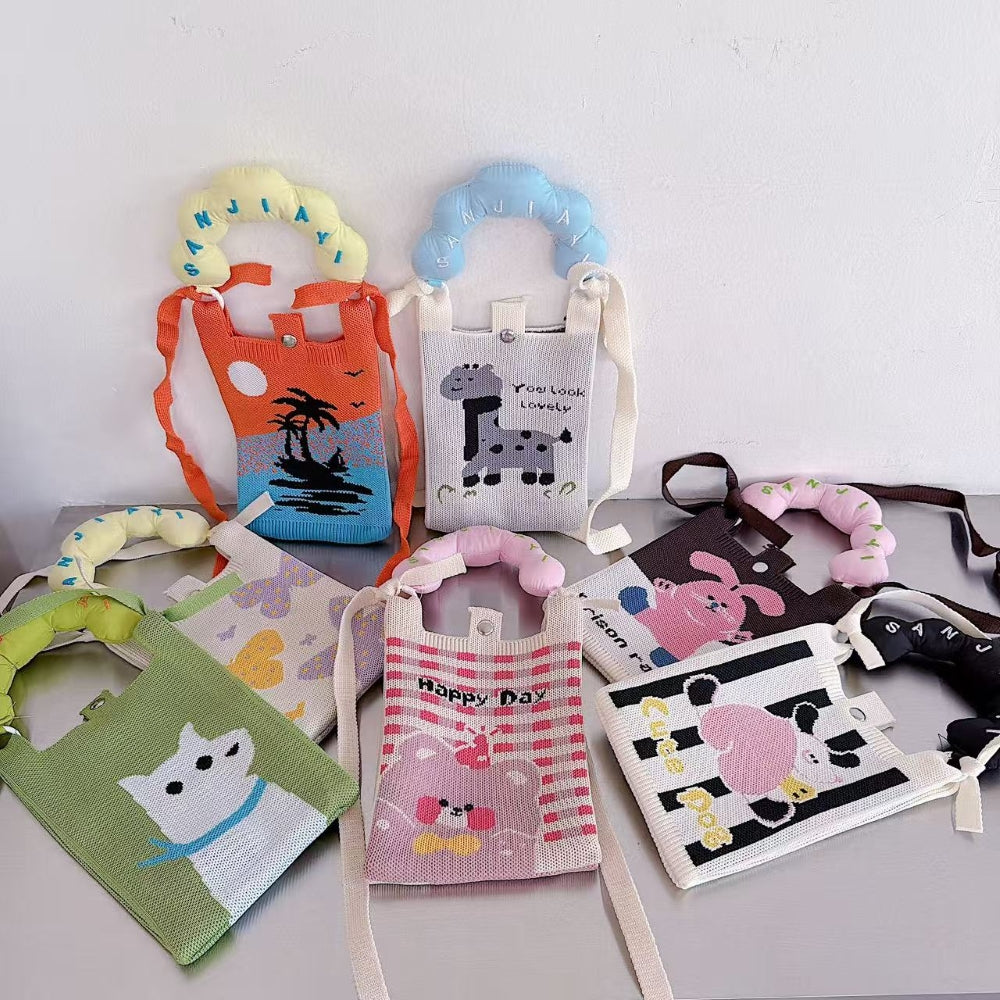 Forest Flutter Knit Cloud Handle Phone Bag