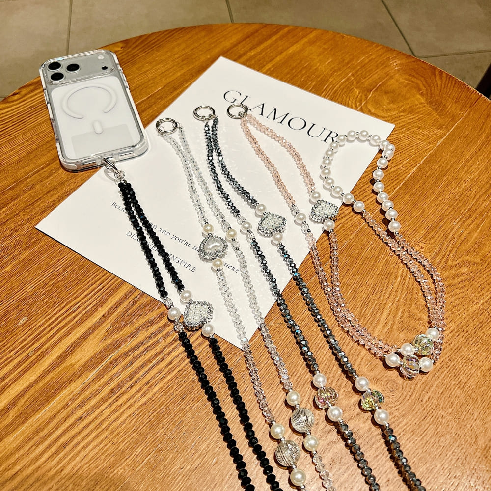 Velvet Pearl Heart Phone Chain | Phone Strap